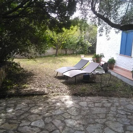 Casa de Férias Bifamiliare Vicino Al Mare Olbia